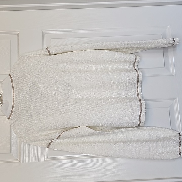 BKE Urban Outfitters Tague Lace Up Textured Cropped Knit Longsleeve Cream Shirt - Picture 6 of 13